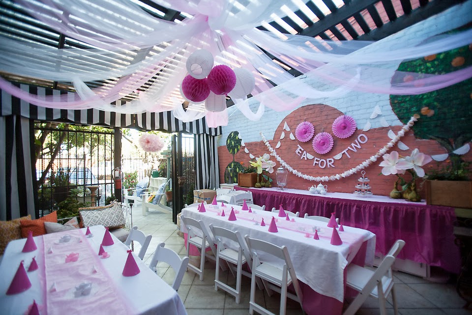 The Wight Family AMERICAN GIRL DOLL TEA PARTY