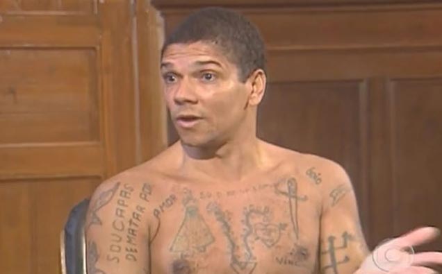 Maior serial killer do Brasil vira Youtuber, comenta crimes e faz sucesso