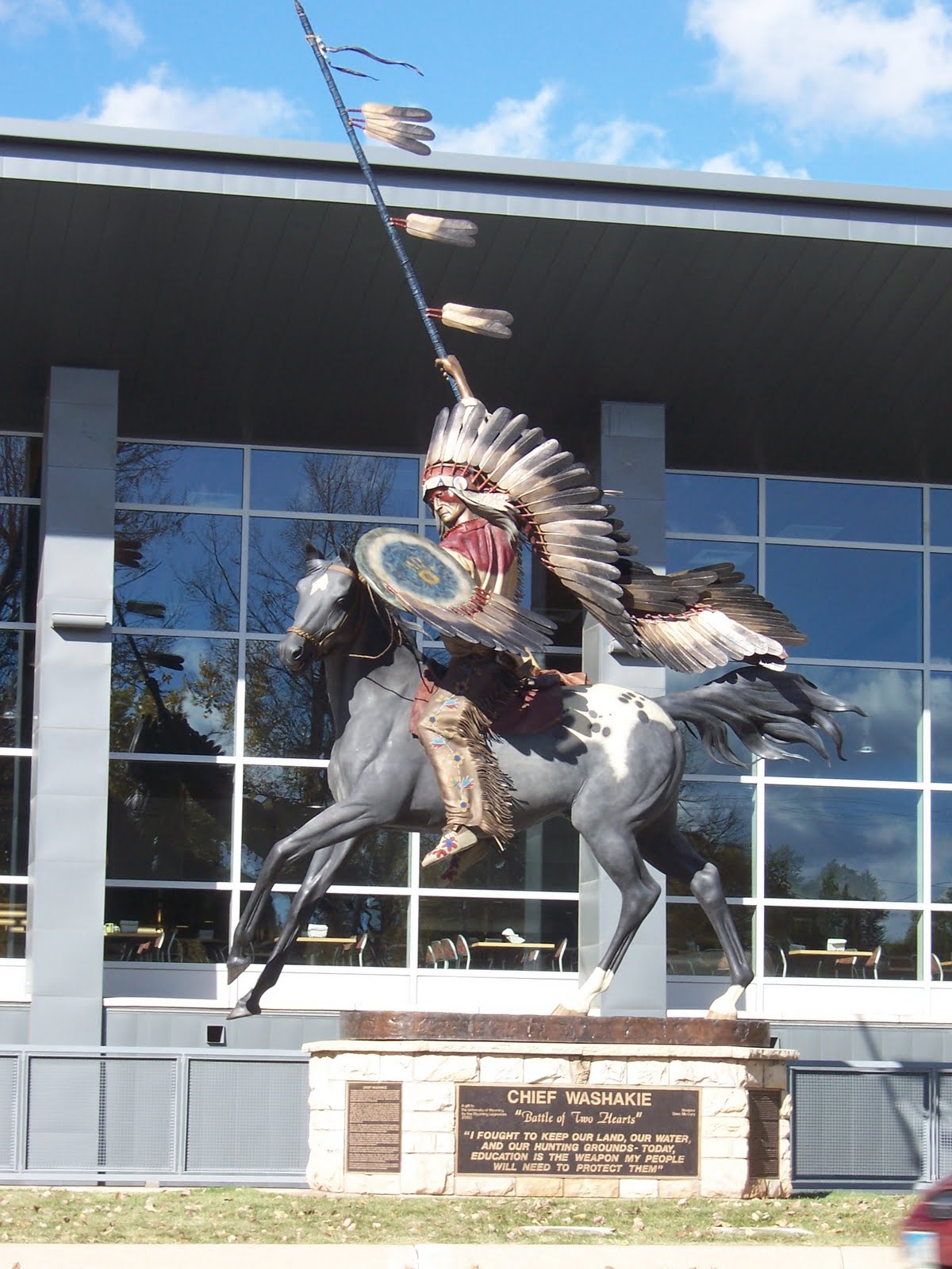 utante The Dramatic Statue of Chief Washakie of the Eastern
