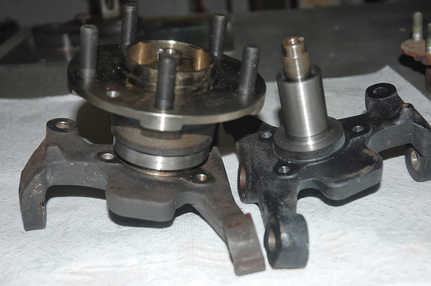 MiataV8 Conversion Five Lug Conversion