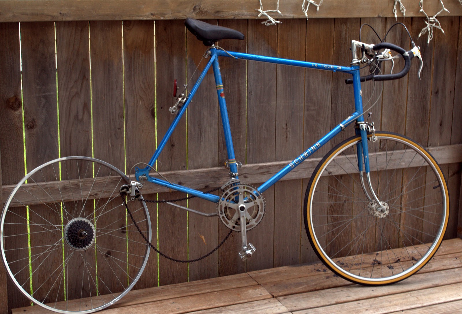 schwinn le tour serial numbers