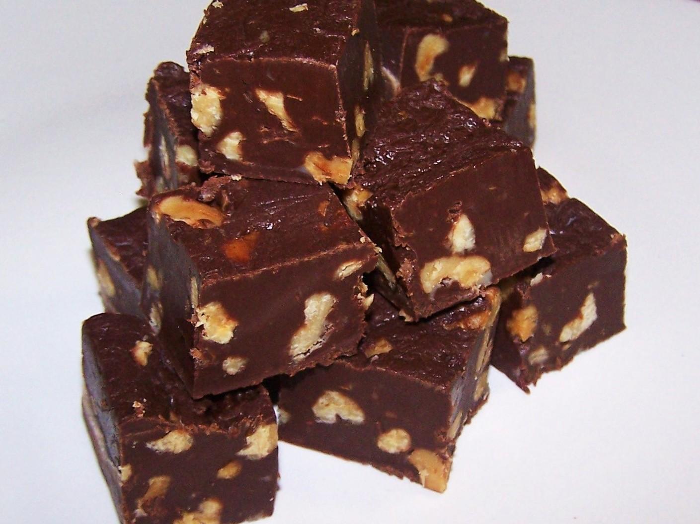 EZ Gluten Free Dark Chocolate Walnut Fudge