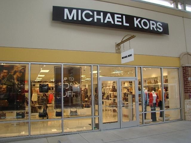 michael kors outlet store near me