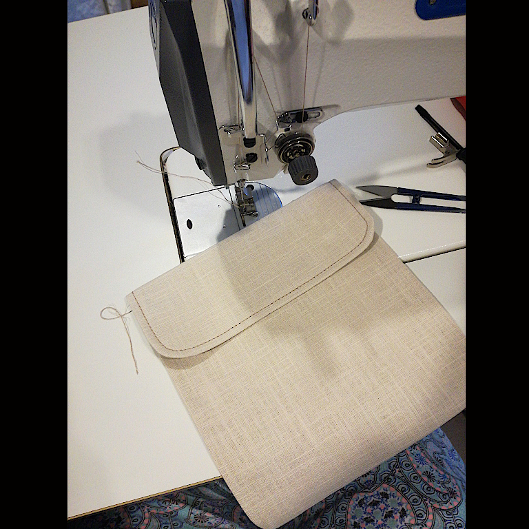 Couture et Tricot Tutorial lined patch pockets with integrated flap