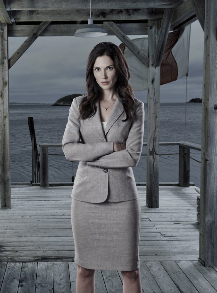 Laura Mennell (18 April 1980, British Columbia, Canada) movies list and roles 1 Movies Website