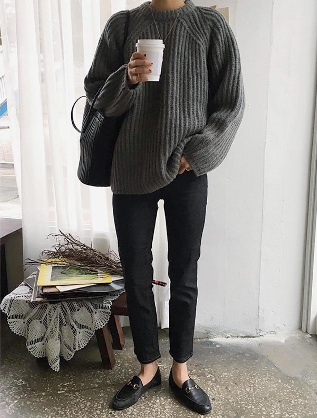 The Perfect Cozy Look for a Coffee Run