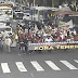 SALVADOR / Manifestantes protestam contra Temer e travam trânsito no Campo Grande