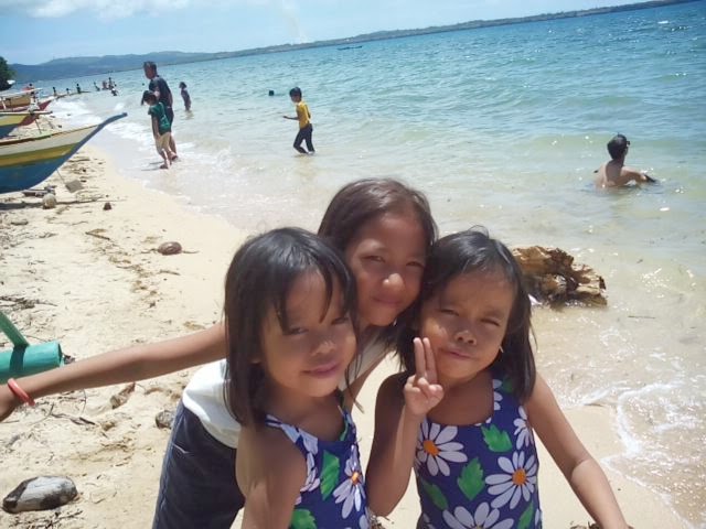 Mactang Historical Beach, Poro, Camotes, Cebu - Girls Posing at the beach