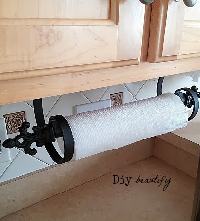 DIY Under Cabinet Paper Towel Holder
