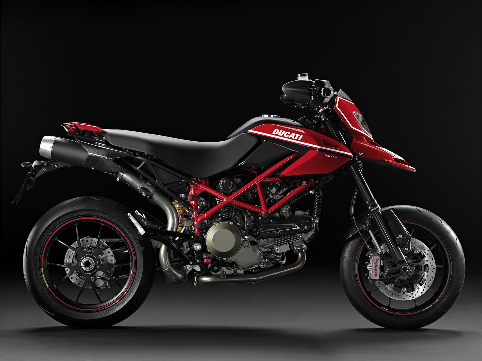 Auto Review Ducati Hypermotard 1100 EVO