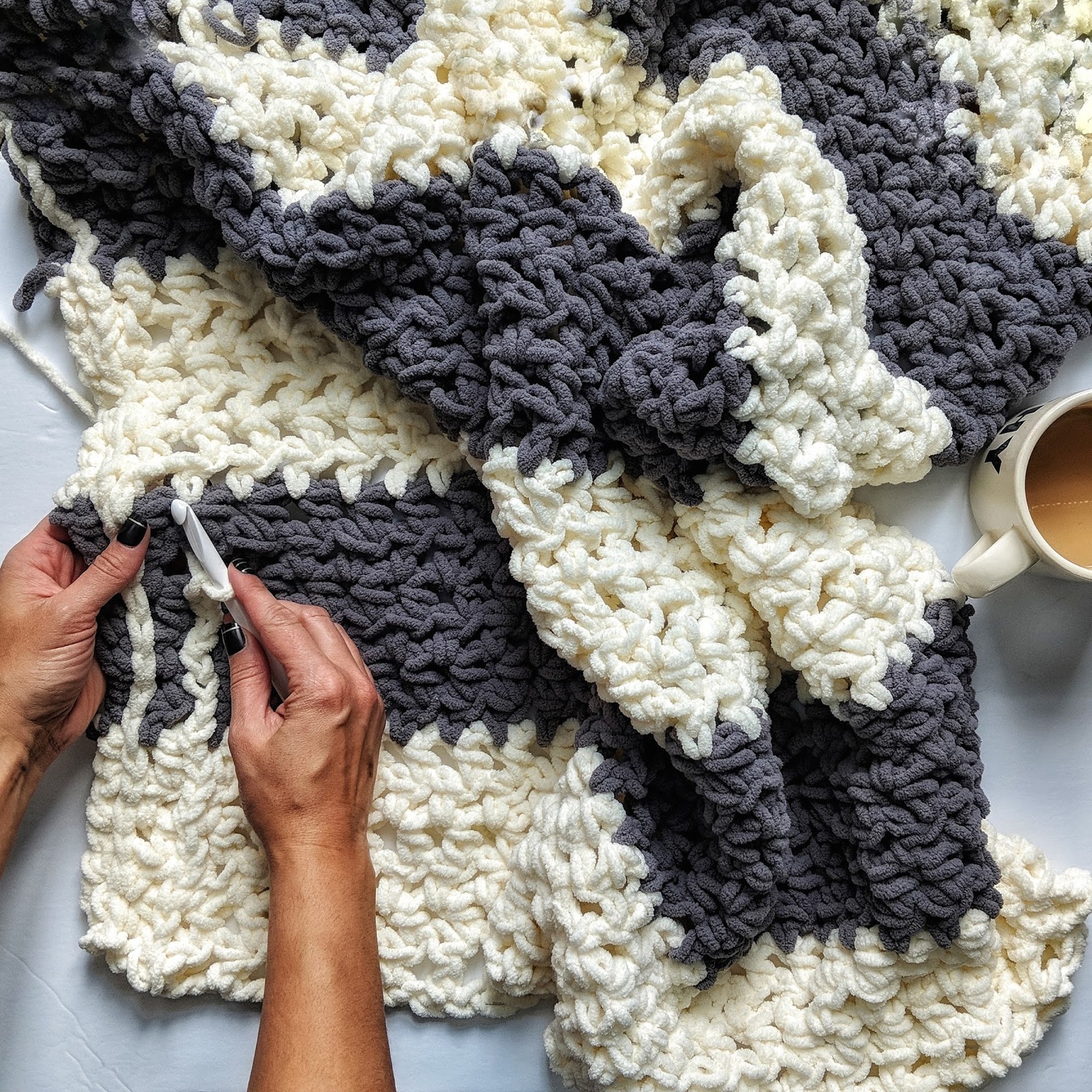 Easy Gingham Plaid Afghan Yarnspirations OTH Crochet Nook