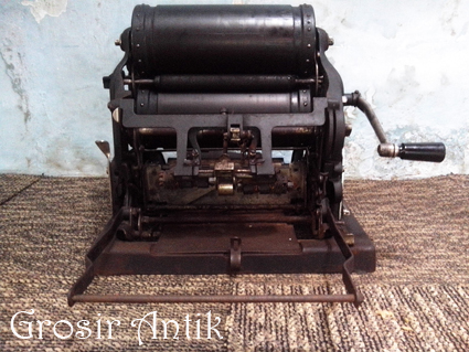Mesin Cetak Kuno Stensil Gestetner 01 (Terjual) - Grosir Antik