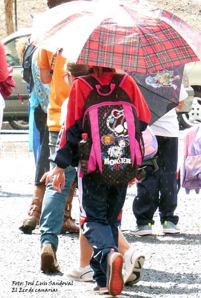 No se suspenden las clases en Canarias mañana lunes por el temporal No se suspenden las clases en Canarias mañana lunes por el temporal