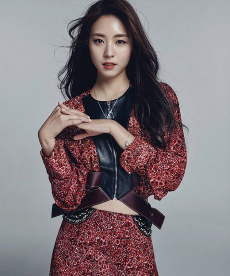 Bao Han ven man muc cat se quang cao 'khung' cua sao hang A - Anh 18