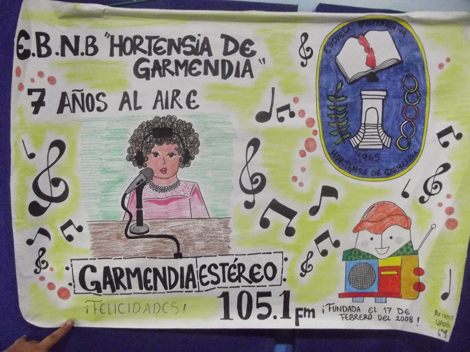 EXPOSICIÓN DE PENDONES