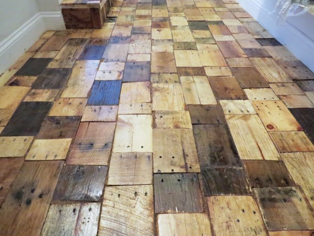 finished pallet wood floor