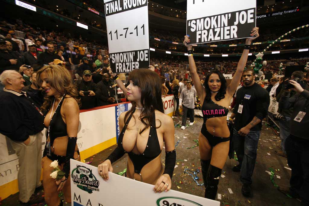 Hot Anal Sex: Jenn Kaelin / Jenn K (Wing Bowl i altres