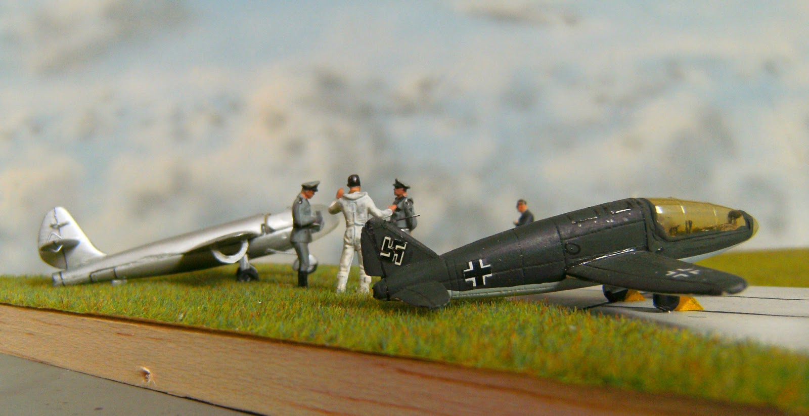 Happyscale-Modellbau: Heinkel He 176 - vacu & resin 1/72