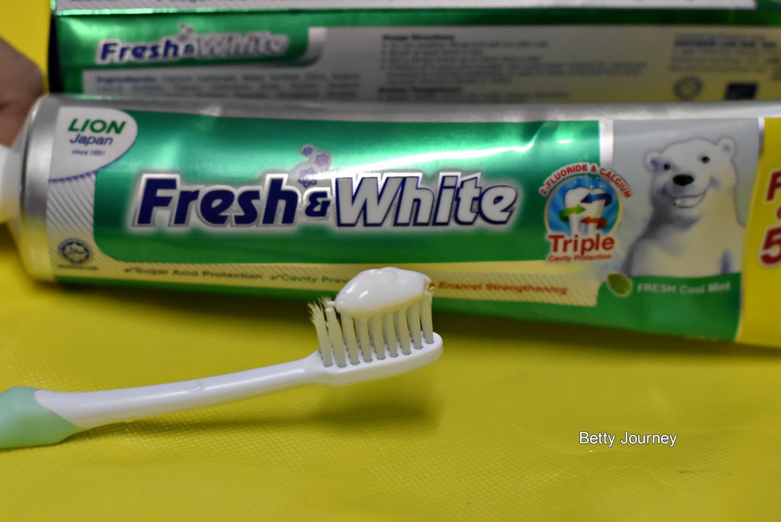 lion fresh and white toothpaste