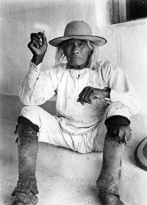 daily timewaster Simon Zuni, who was Governor of Isleta in 1864 when