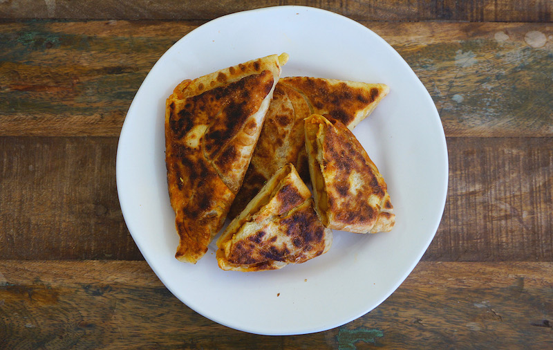 Potato Roti (Roti Pratha Filled With Potatoes)