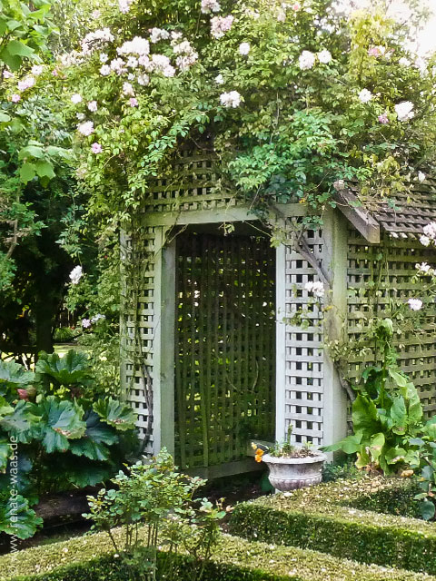 Gartenblog Geniesser Garten Gartenhaus Gerateschuppen Radlhaus Schuppen Laube