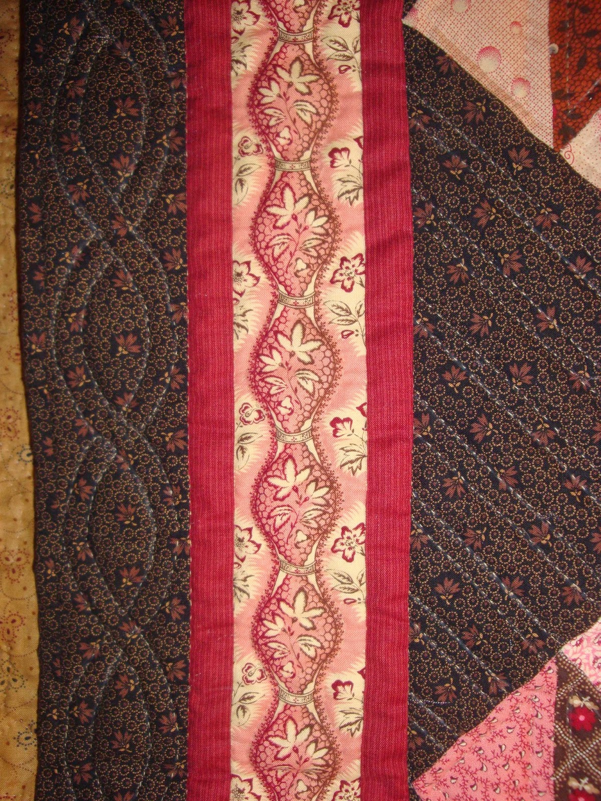 FABRIC THERAPY 2014 Sauder Village Quilt Show, Part Three...