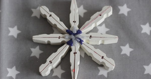 Clothes Pin Snowflake Craft - Play and Learn Every Day