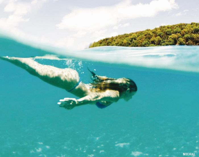 Amazing Photoshoot: Miss Reef Calendar