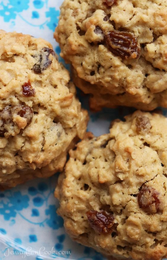 Soft & Chewy Oatmeal Raisin Cookies Easy Recipes Healthy