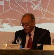 César A. García Belsunce