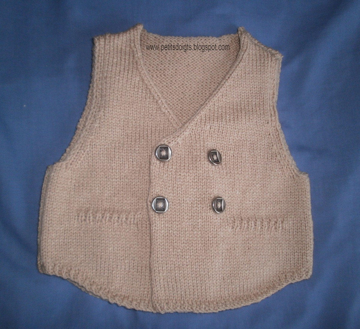 Petits doigts: Mon premier KAL : un gilet sans manche pour gar?�on de 2 ans