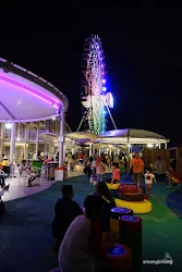 j-sky ferris wheel aeon mall cakung jakarta timur