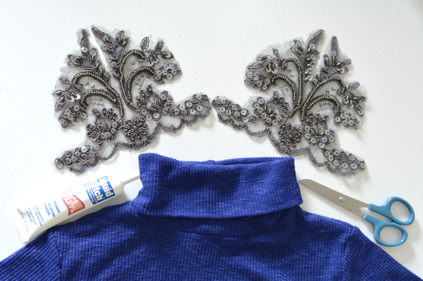 DIY NoSew Sequin Epaulets Thriftanista in the City