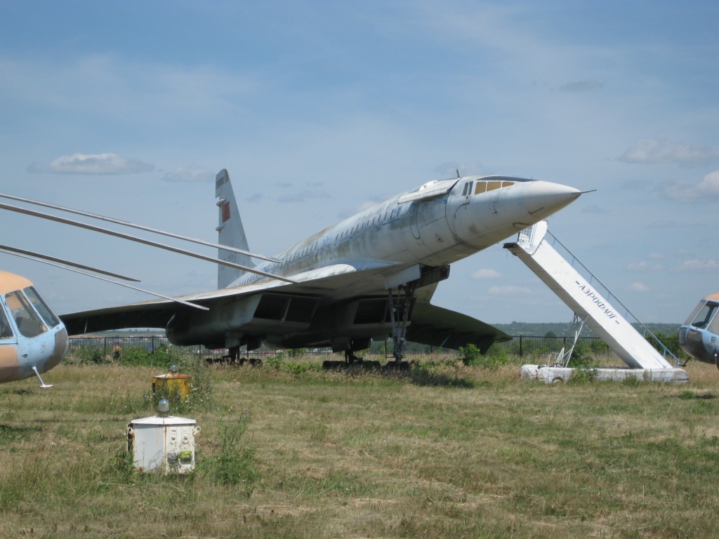 смышляевка самарская область аэропорт. самарская область аэродромы. аэродром максимовка уфа. учебный аэродром самарского университета. аэродром кряж самара.