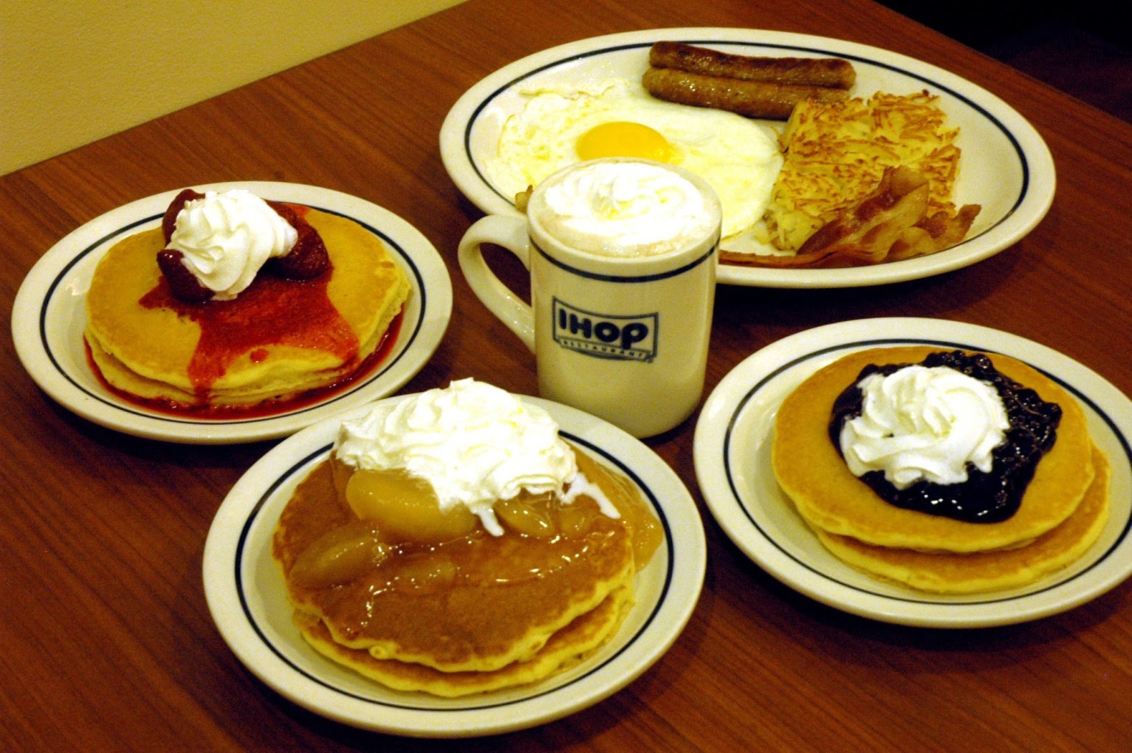 DUDE FOR FOOD: Food News: A Griddle Melt Breakfast for Dinner at IHOP
