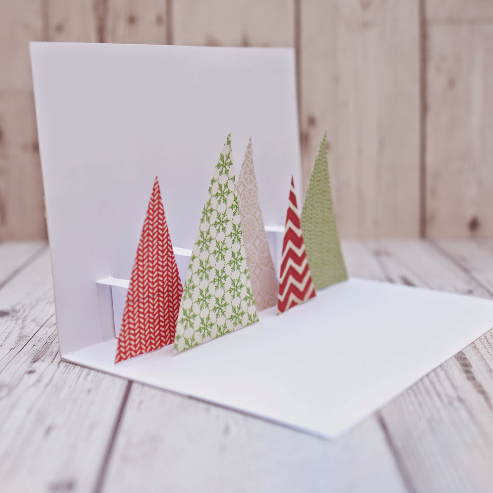 Carte De Noël Pop-up 3D – Panier De Fleurs De Noël – Avec Enveloppe Et Petite Carte Vierge – Taille 17,8 X 12,7 Cm – Cadeau Décoratif Festif