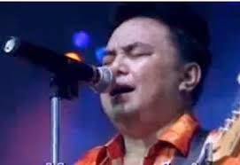 Pance F Pondaag - Kau Begitu Berarti
