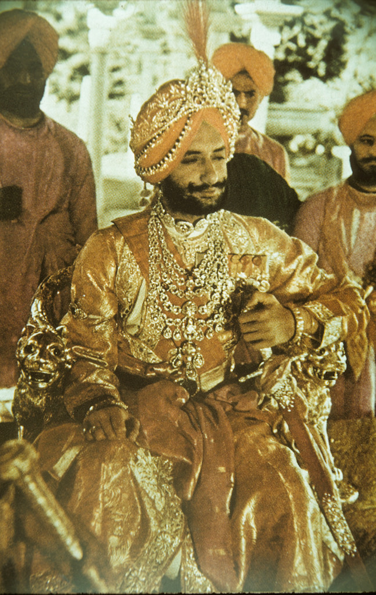 Gods and Foolish Grandeur: Maharaja Yadavindra Singh Mahendra Bahadur Gods and Foolish Grandeur: Maharaja Yadavindra Singh Mahendra Bahadur