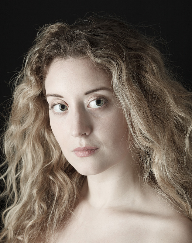 Ella Rose Muse: the story: Portraits, Box, Stripes and Lightning