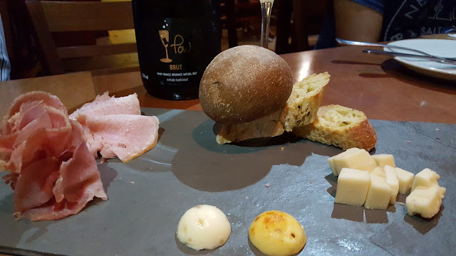 Blog Apaixonados por Viagens - Rio de Janeiro - Gastronomia - Pow Boteco de Espumante - Vinho