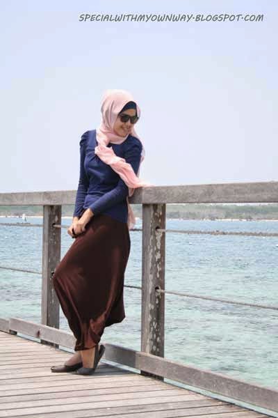Outfit Hijab Untuk Ke Pantai