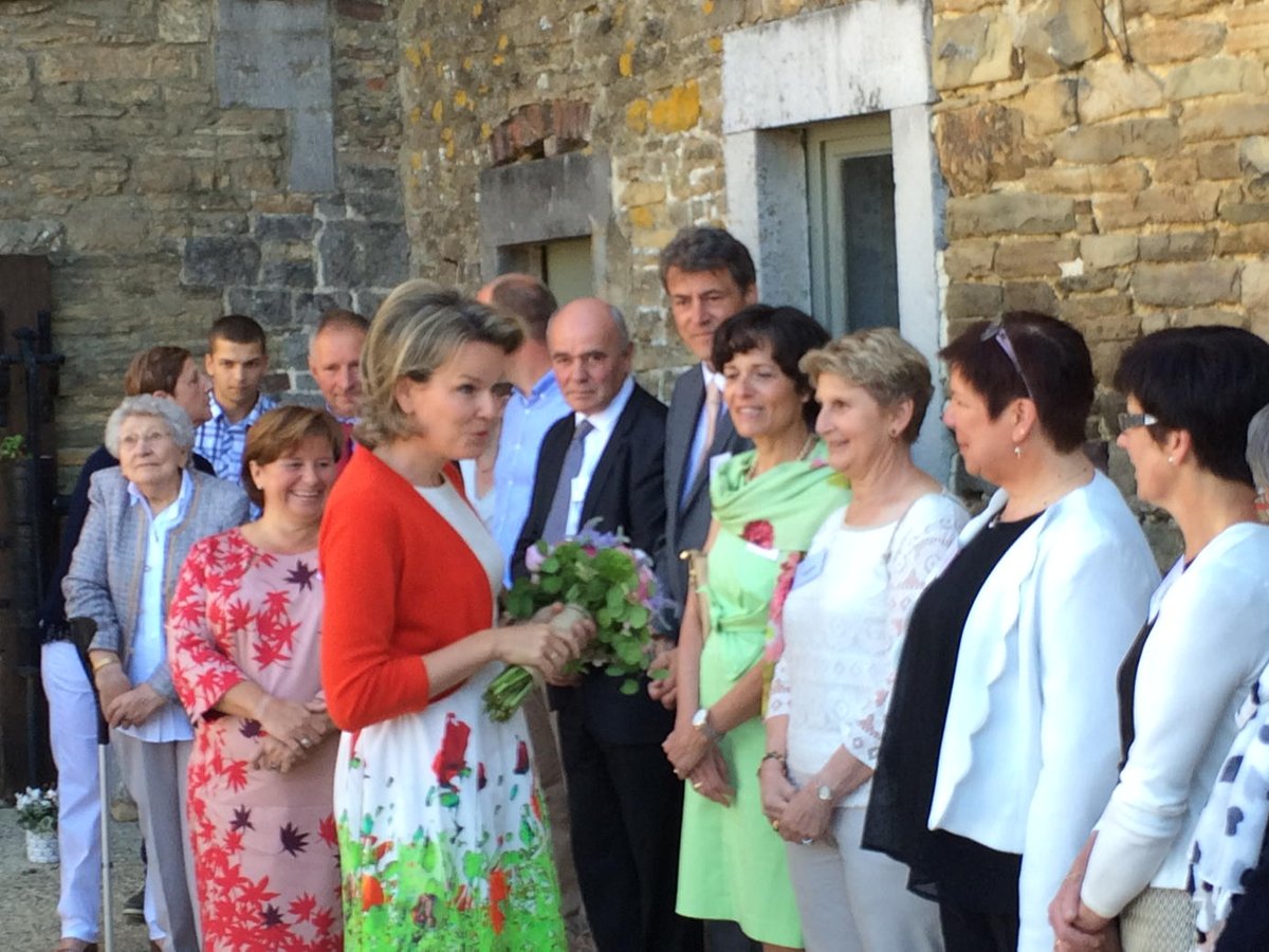 Королева Матильда посетила фермы в Намюре: ru_royalty — LiveJournal