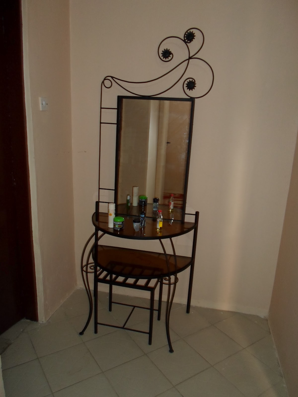 Homez Deco Kreative Homez Dressing table.......