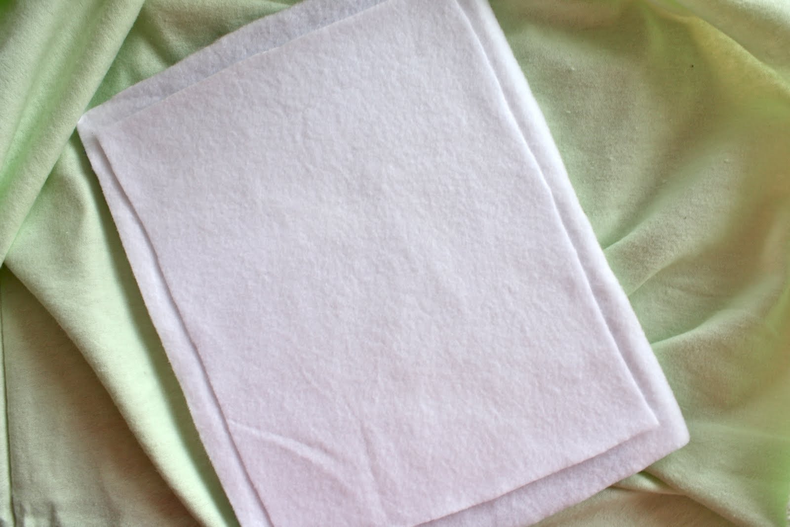 christina williams DIY Mini Flannel Board