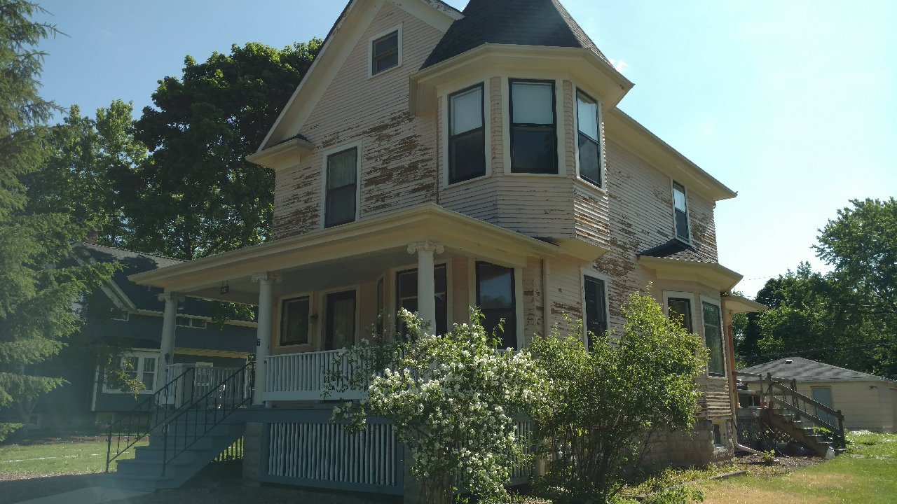 A Sears Maytown in Distress