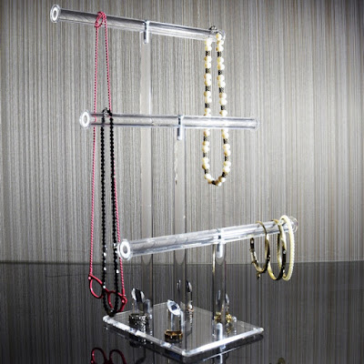 Shop Nile Corp Wholesale 3-Tier Acrylic Jewelry Display Stand