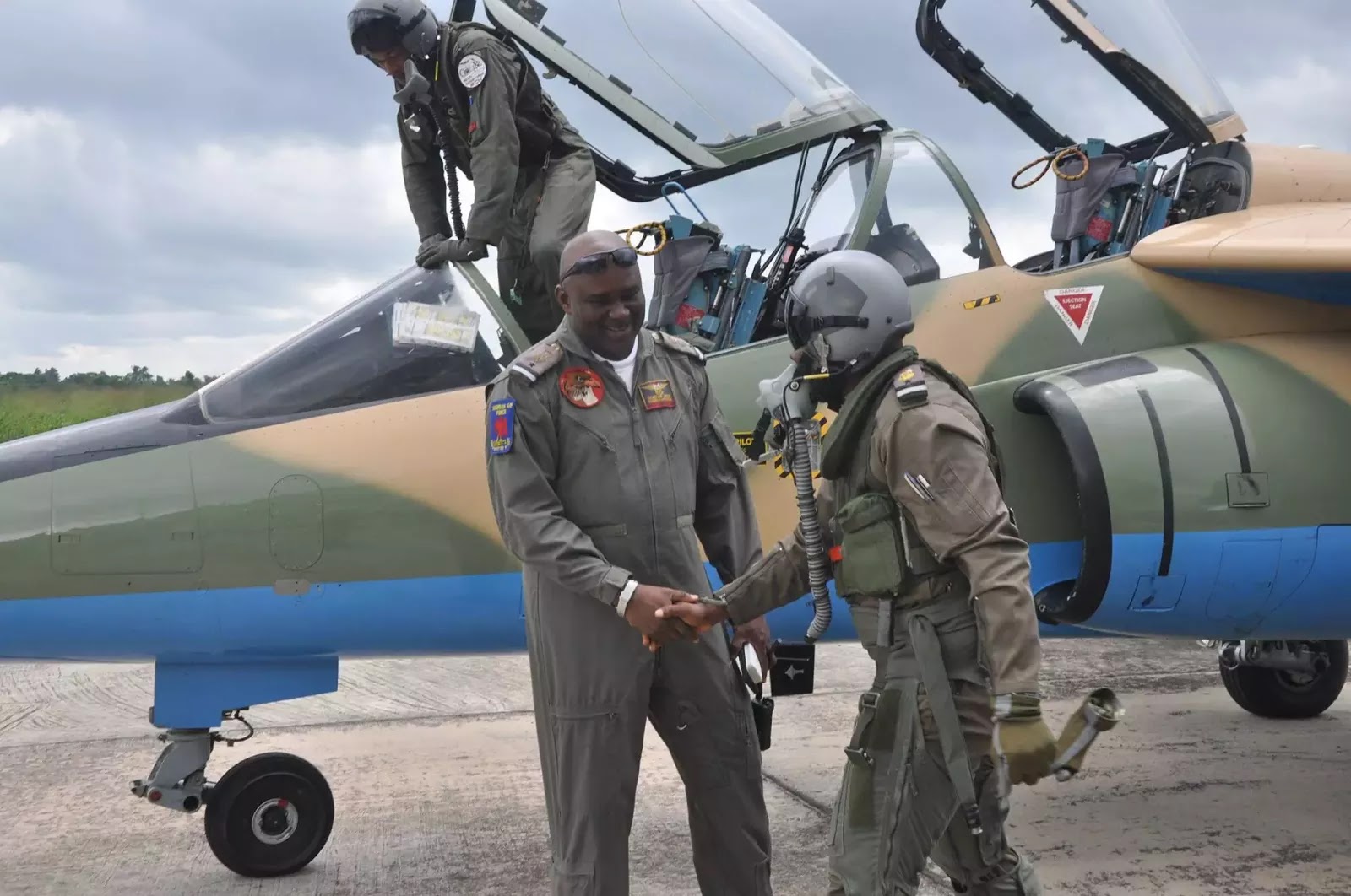 The Nigerian Air Force deploys more fighter jets to combat NDA