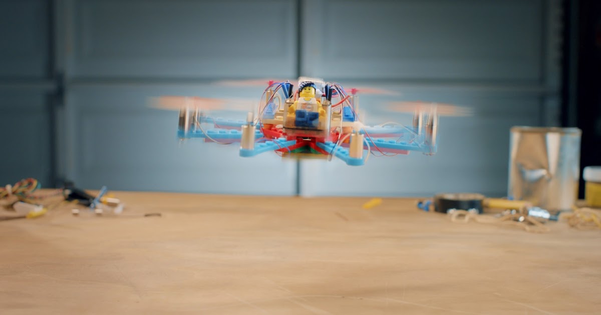 Anche In Italia Flybrix Costruisci Il Tuo Drone Con I Mattoncini Lego Quadricottero News