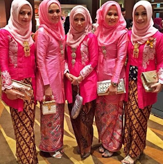 Model Kebaya Kutu Baru Modern 15 Model Kebaya Kutu Baru Modern Untuk Berbagai Acara Dipadukan Dengan Hijab